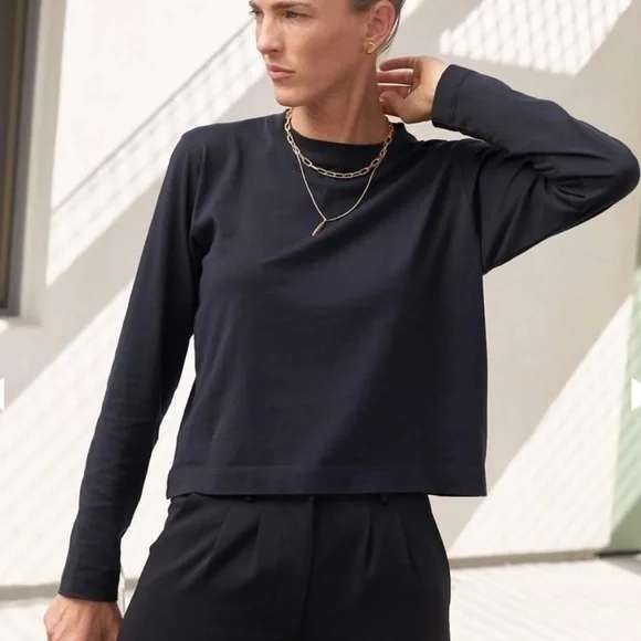 AYR Tops - AYR The Slushy 100% Pima Cotton Long Sleeve Relaxed Crop Tee Shirt Size M Black